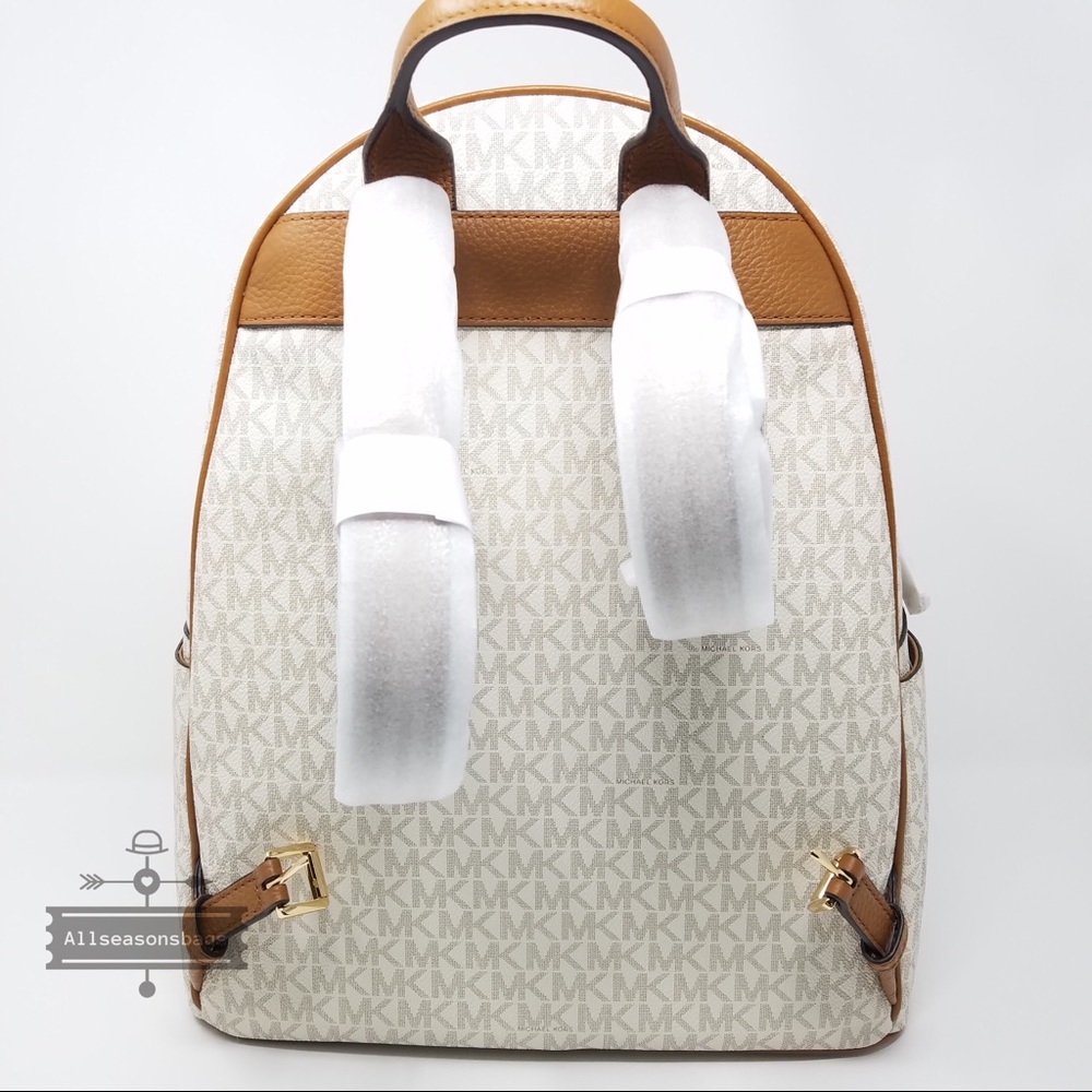 Michael Kors Large Abbey Vanilla Backpack Acorn - Picture 6 of 7